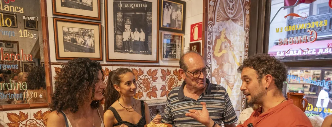Madrid tapas and wine tour in hidden local bars