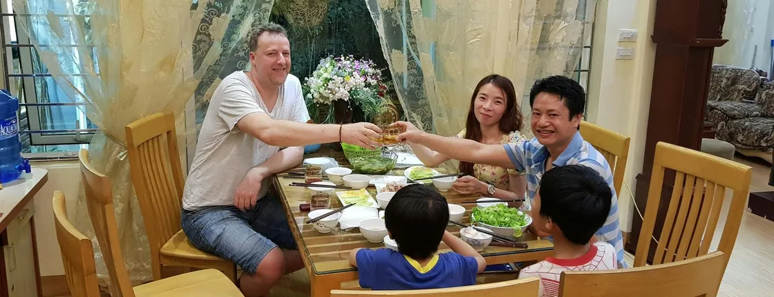 Food tasting with a local family in Ho Chi Minh City