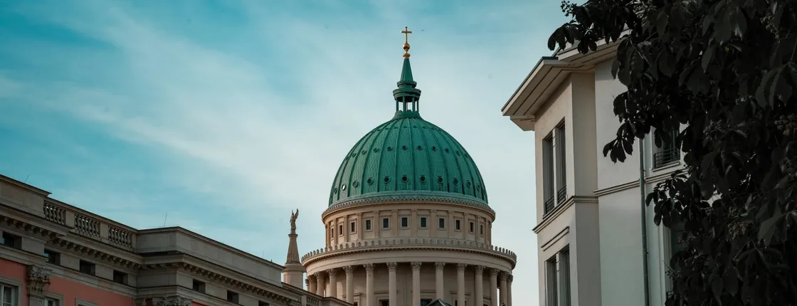 Private History Walk through Potsdam with a Local Expert