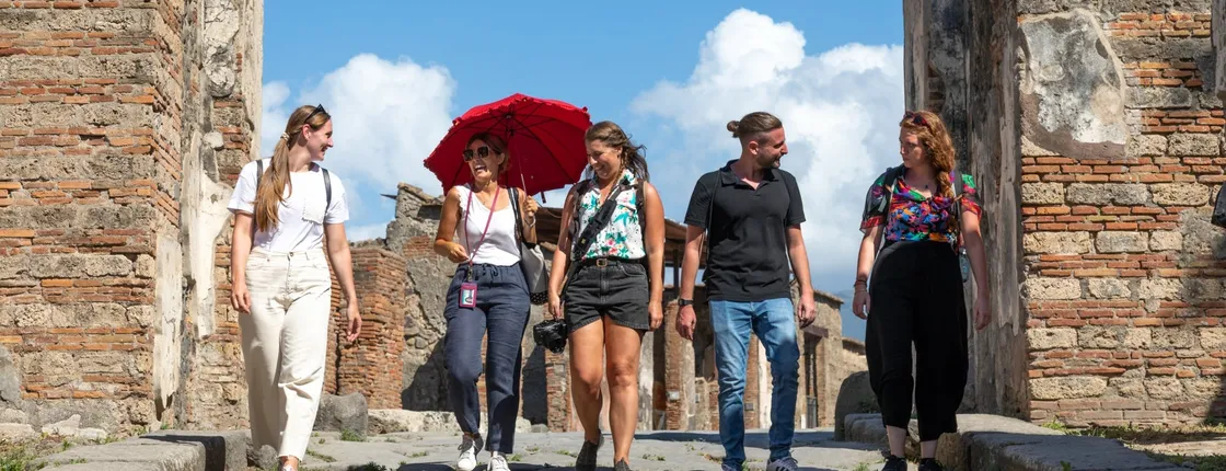 Pompeii ruins small-group tour with local guide