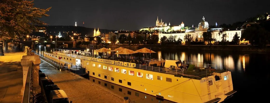 Dinner cruise in Prague with hotel transportation