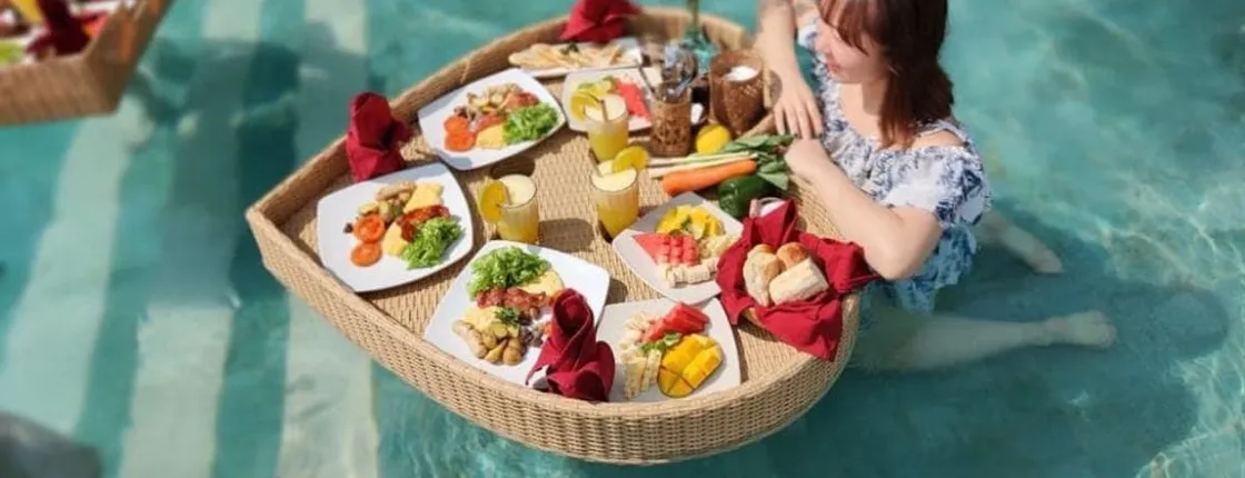 Sunrise yoga, floating breakfast and rice terrace trekking in Bali