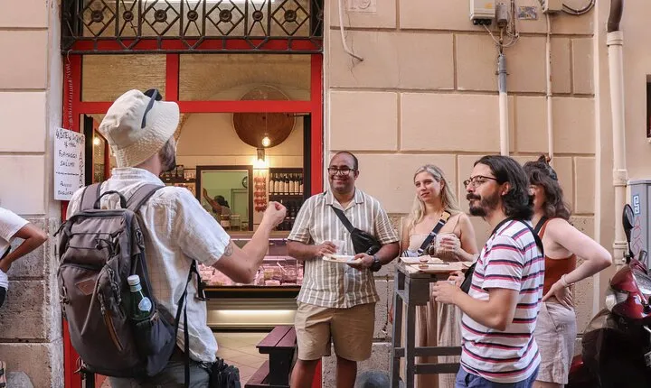 Rome Food Tour: Pasta, Wine, Gelato Trastevere Campo de' Fiori Like a Local