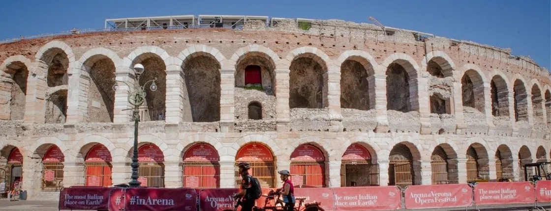 Verona e-bike tour with city center and panoramic views