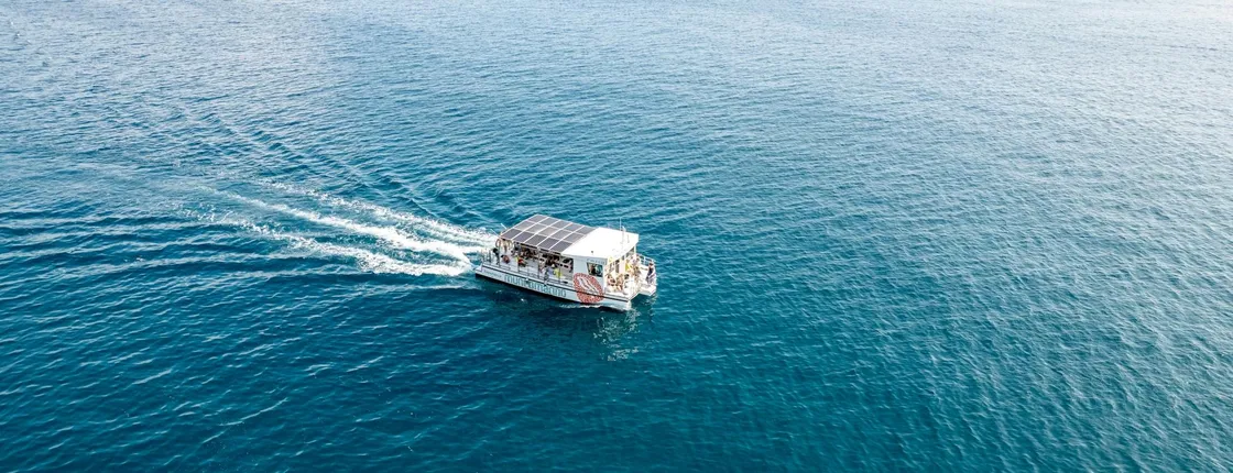 One-hour boat trip