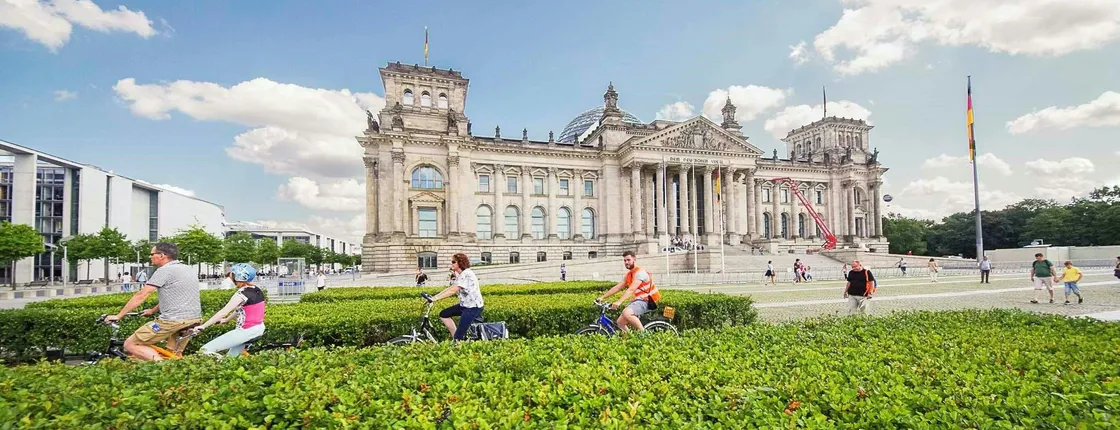 Berlin's highlights bike tour