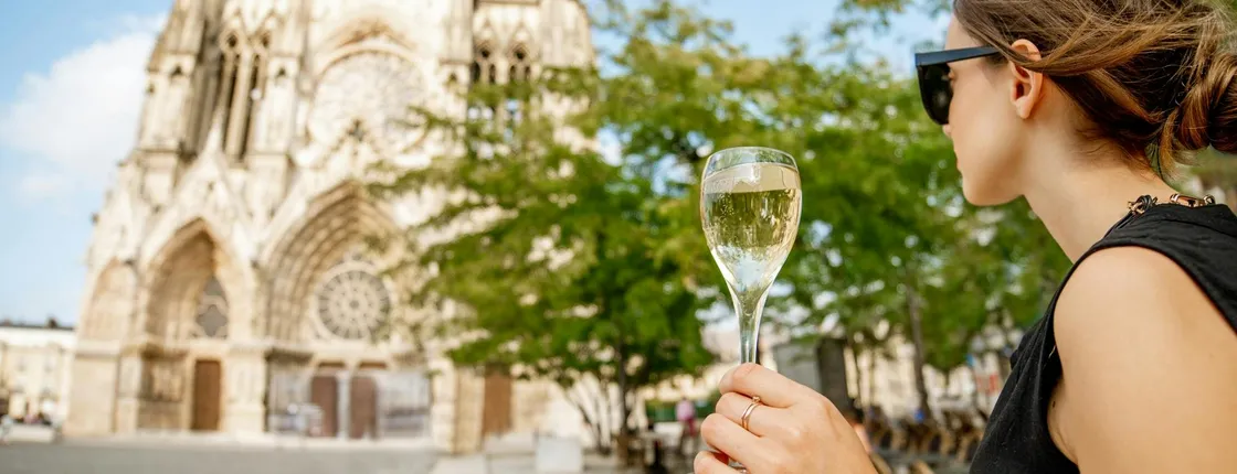 Reims Cathedral and Champagne Pommery day tour from Paris