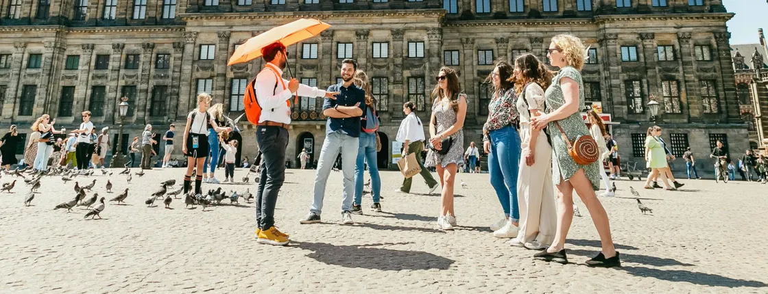 Secrets of historical Amsterdam walking tour