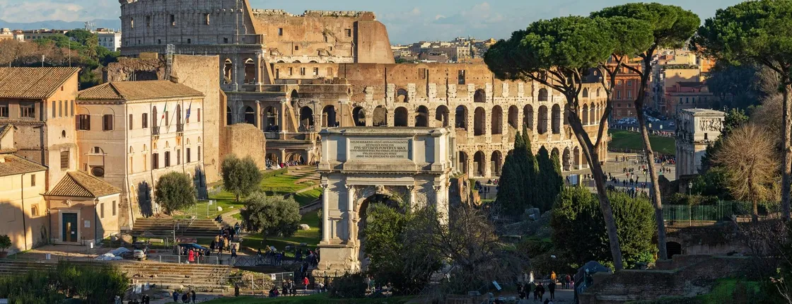 Colosseum guided tour with Roman Forum and Palatine Hill