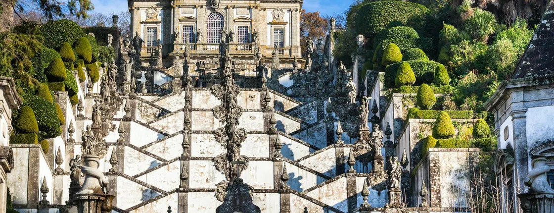 Guided tour of the heart of Portugal Braga and Guimarães from Porto