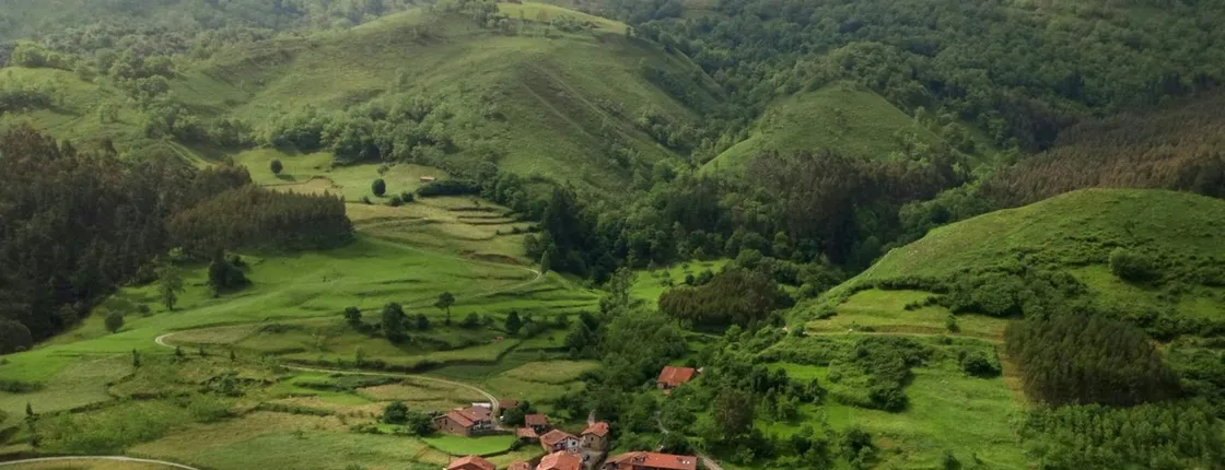 Half-day trip to Cantabria's inland villages Carmona and Barcena Mayor
