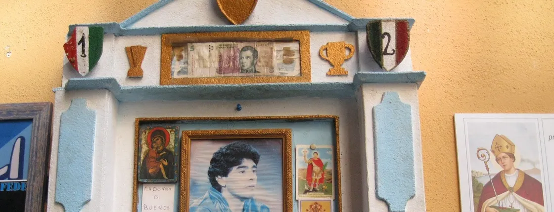 Private tour to discover Maradona in Naples