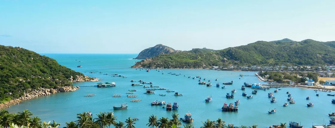 Private transfer between Nha Trang and Tuy Hoa city centres