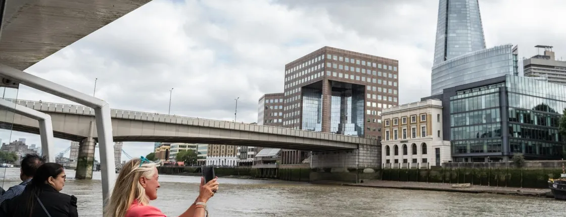 Guided tour of Westminster, river cruise and tickets to The Shard