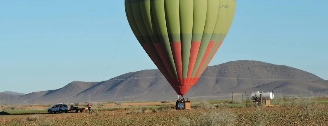 Sunrise hot air balloon ride with traditional Berber breakfast