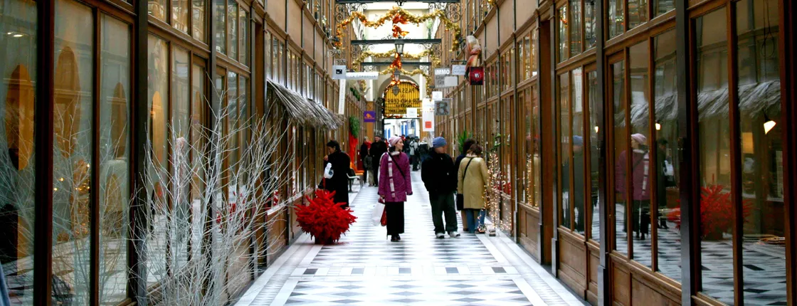 Guided walking tour of the Covered Passages of Paris