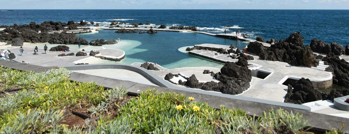Full-day guided tour of Cabo Girão, Ribeira Brava, and Porto Moniz