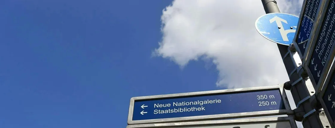 Audio tour of Potsdamer Platz's architecture in Berlin