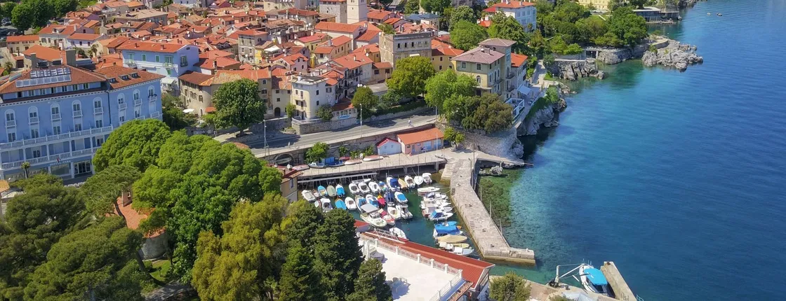 Kvarner Bay tour with Opatija, Lovran and Croatian specialties