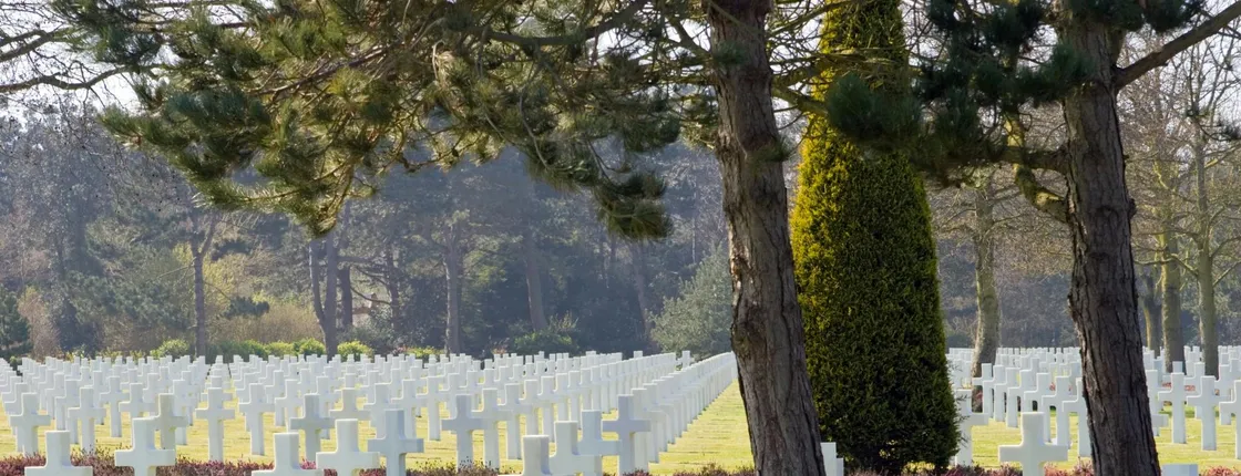 Full-day guided tour of Normandy D-Day sites from Paris