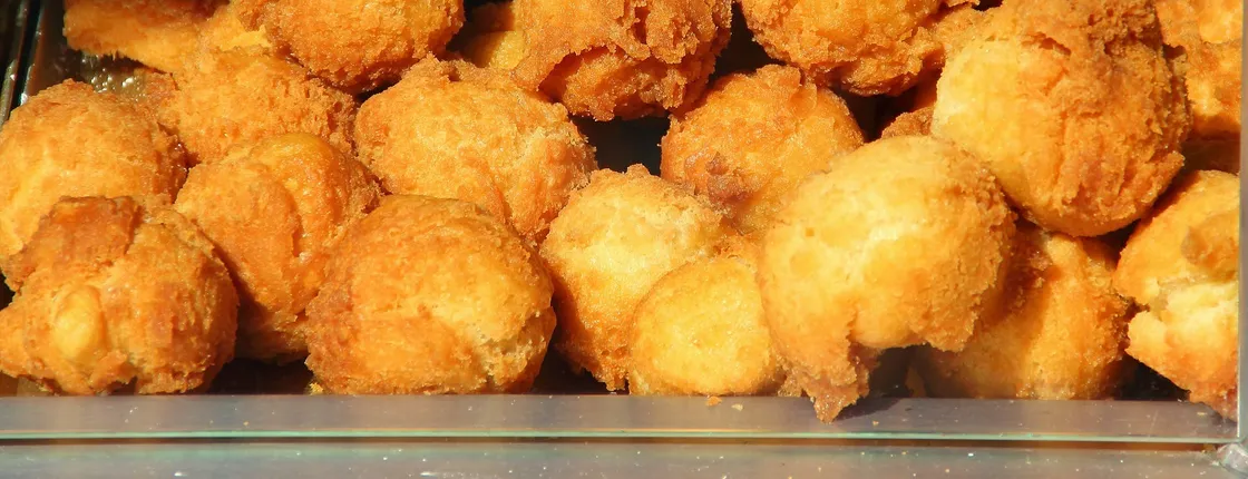Marbella Food Tour with Tapas & Drinks with a Local