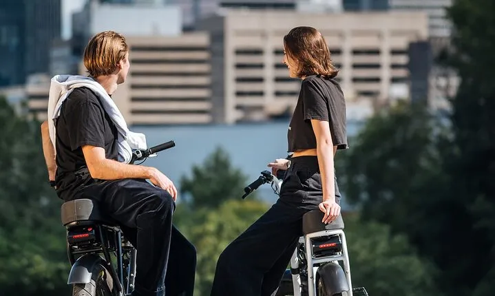 Montreal eBike Sightseeing Tour