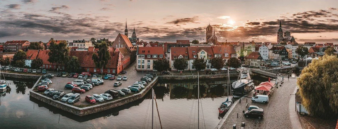 Stralsund privately guided walking tour