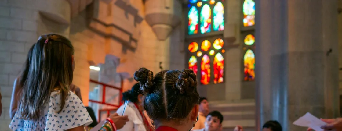 Sagrada Familia family-friendly small group tour