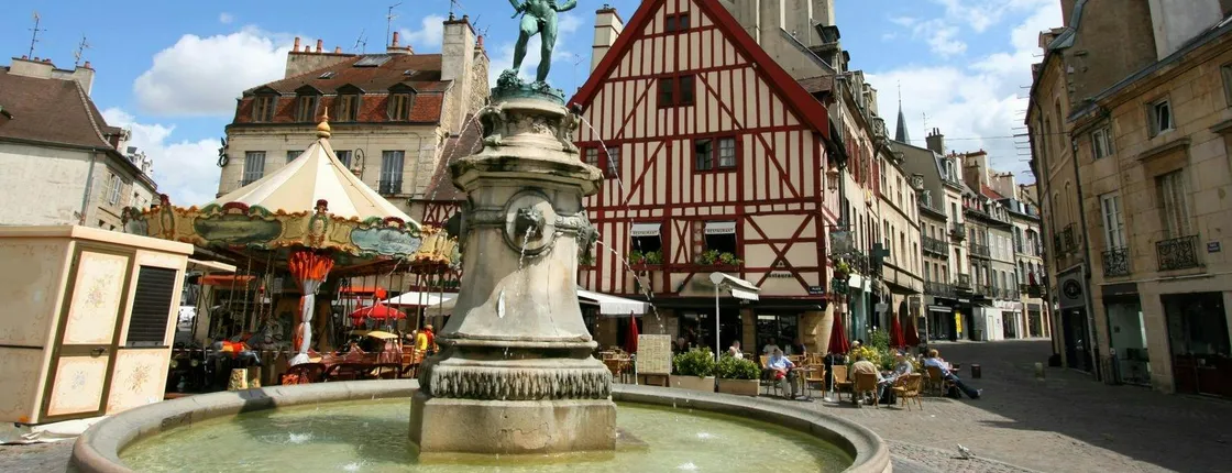 Self-guided audio journey through Dijon