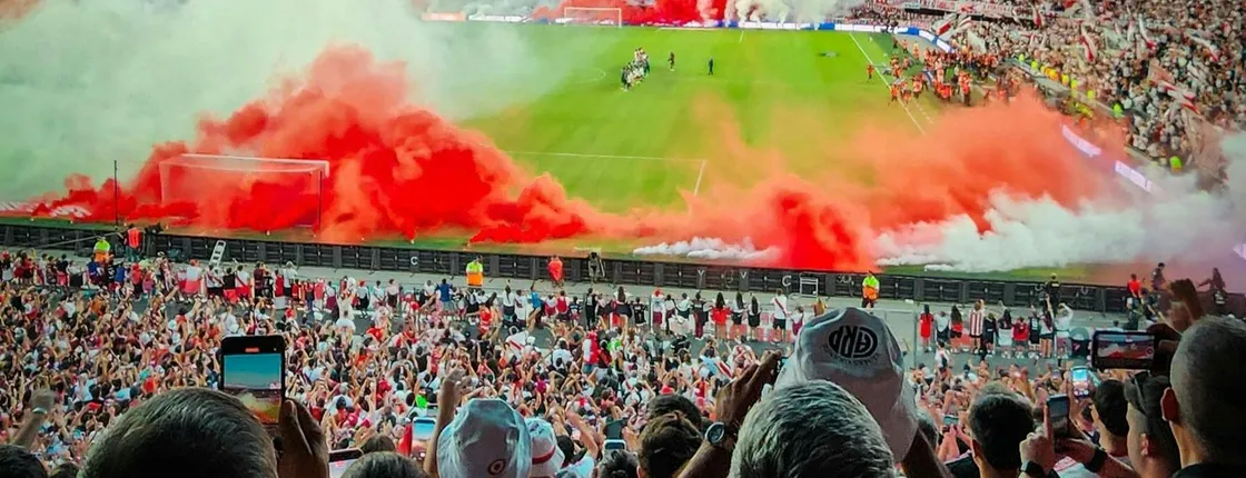 Buenos Aires River Plate home game with local host and transfer