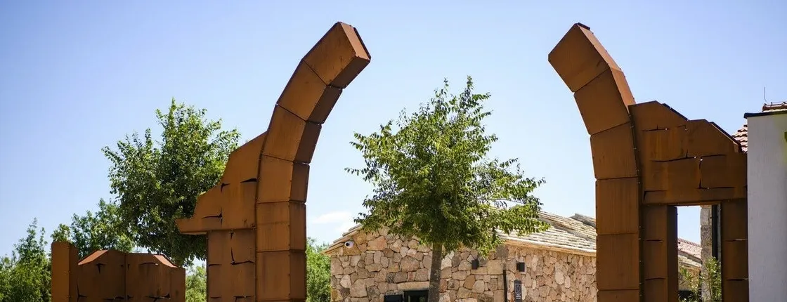Dalmatia full day small-group tour to the Etnoland rural museum