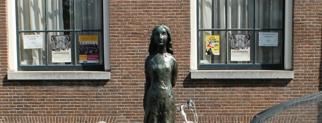 Anne Frank and WW2 private tour in Amsterdam