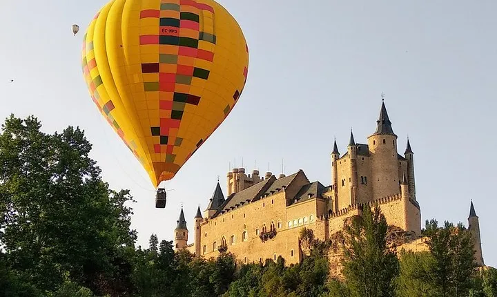 Segovia from the Skies: Sunrise Balloon Ride