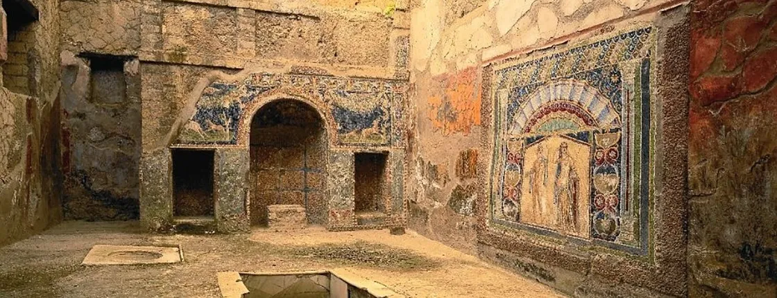 Herculaneum 2-hours Group Tour with Skip-the-Line Tickets