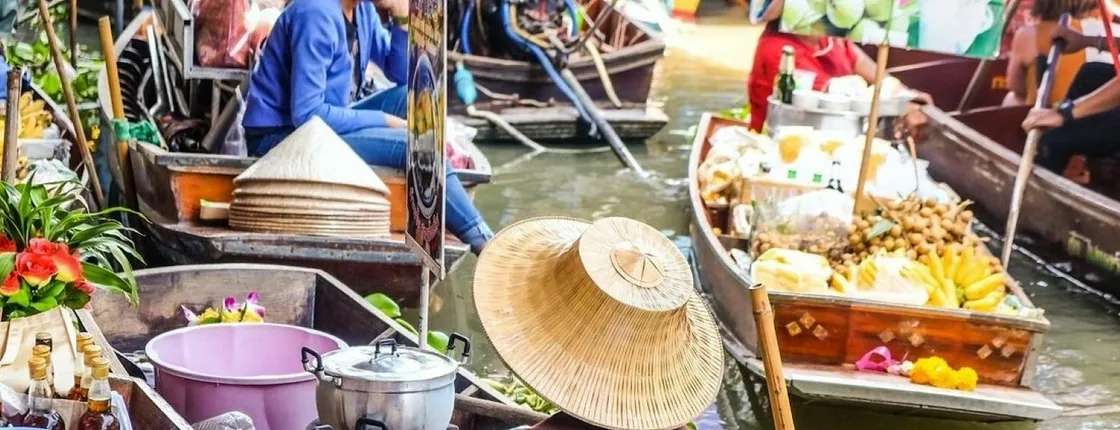 Private shore excursion of Amphawa floating market from Laem Chabang
