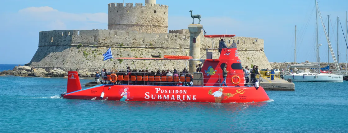 Poseidon submarine guided cruise with underwater views