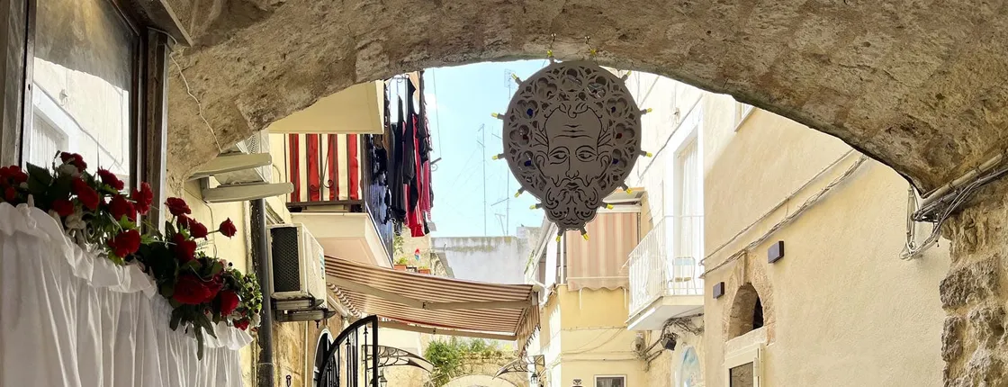 Discovery Walk of the local secrets of the Old Town in Bari