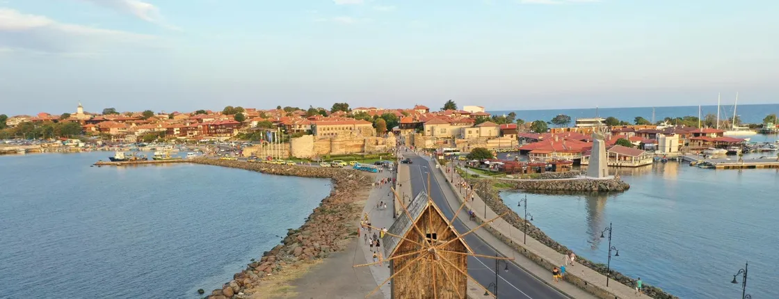UNESCO Nessebar Old Town and Pomorie Tomb tour from Veliko Tarnovo