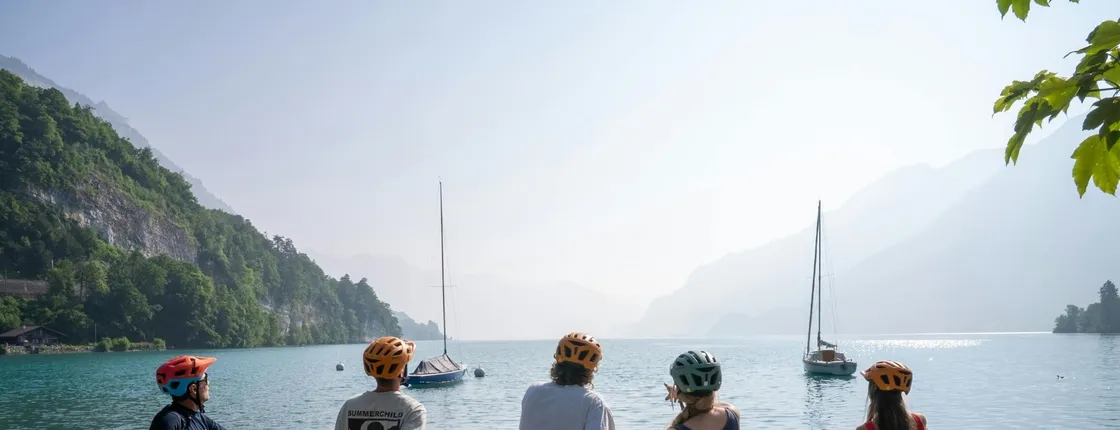 Scenic e-bike tour in Interlaken