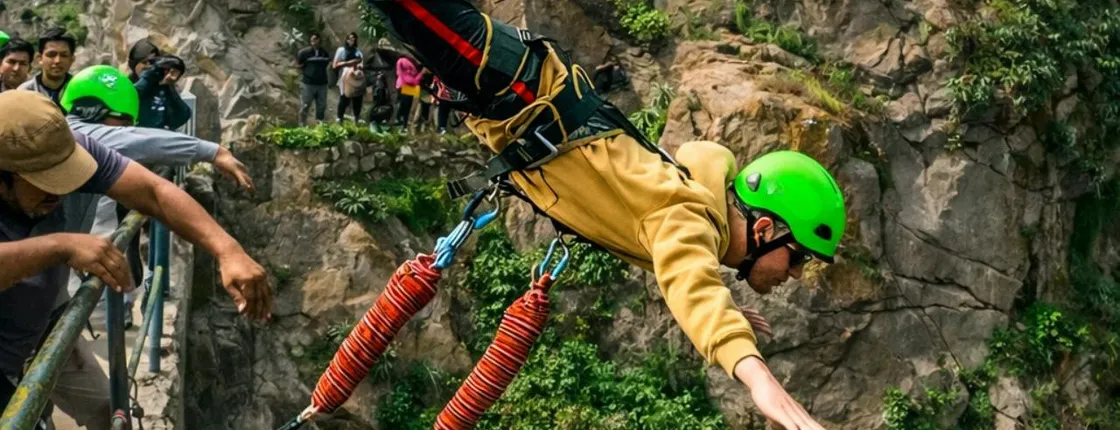 Autisha Canyon adventure tour with rappelling from Lima