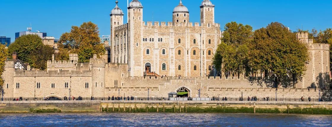 Tower of London early access with Beefeater Opening Ceremony