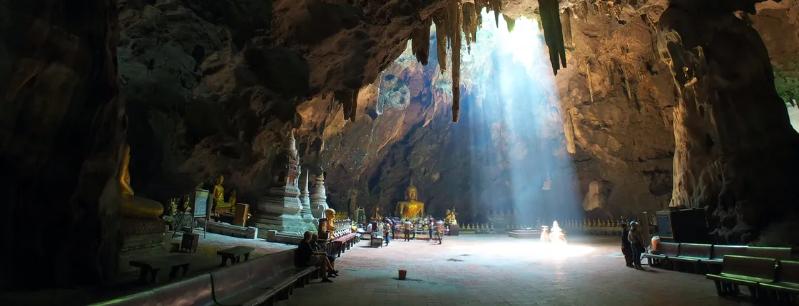 Phetchaburi Summer Palace from Pranburi