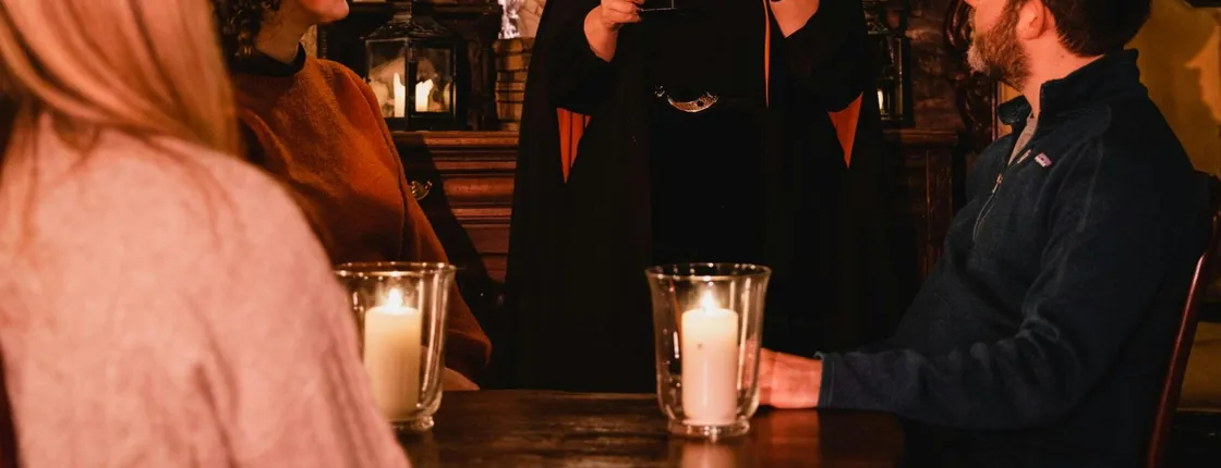 Ghosts and ghouls evening walking tour of Edinburgh