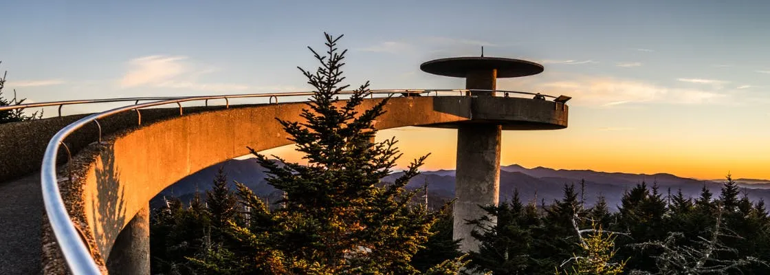 Great Smoky, Cades Cove and Blue Ridge Parkway self guided bundle tour