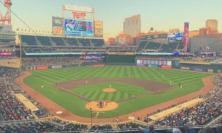 Minnesota Twins Baseball Game Tickets at Target Field