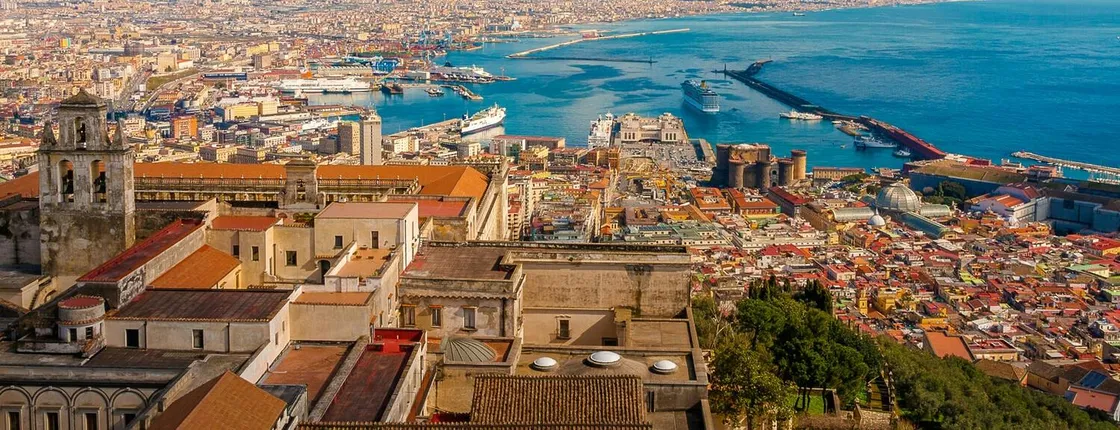 Pompeii and Naples from Rome, enjoy a full-day tour with lunch