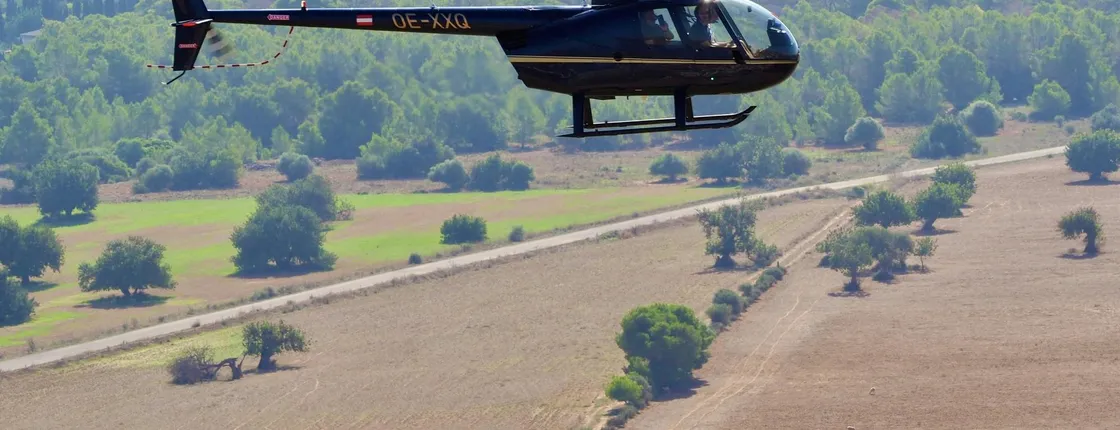8-minute helicopter ride over Palma de Mallorca city
