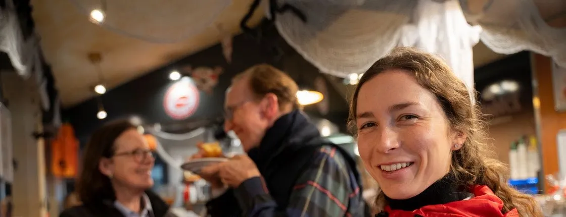 Vienna food, coffee and market guided tour