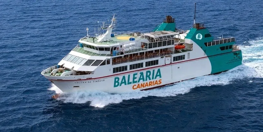 Return ferry ticket with Balearia Canarias to Lanzarote