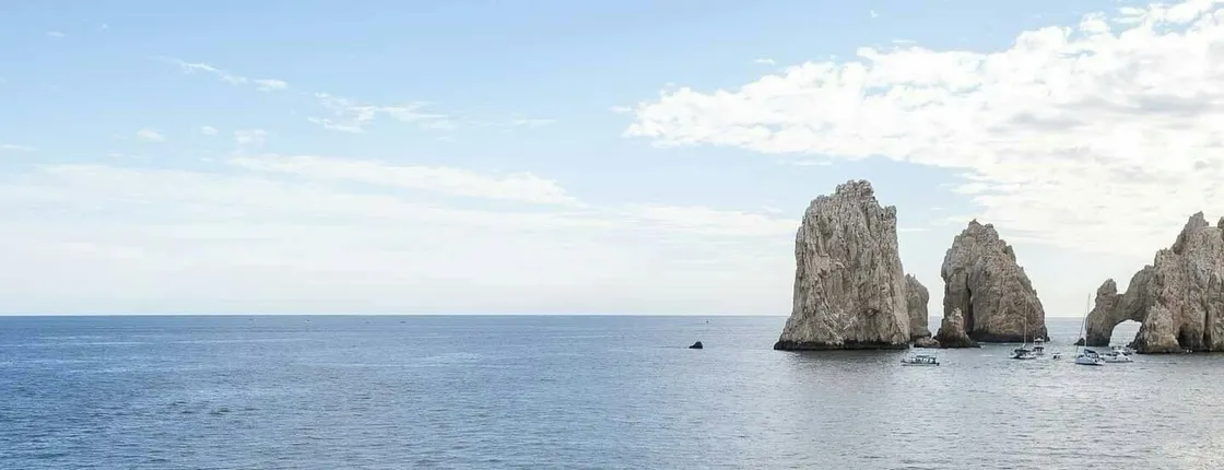 Chileno Bay Snorkelling Cruise with Lunch